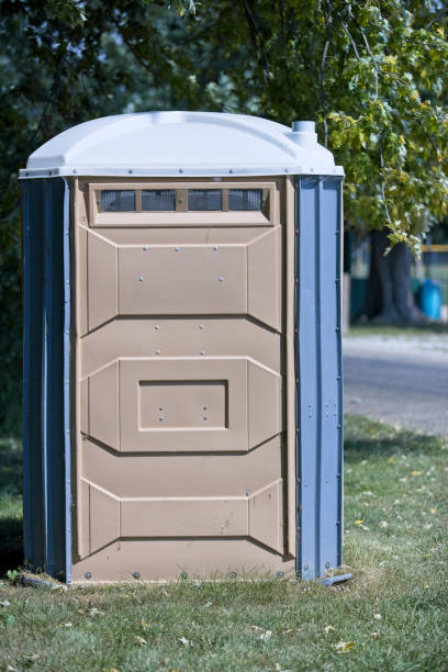 Best Portable restroom trailer rental  in Troy, TN